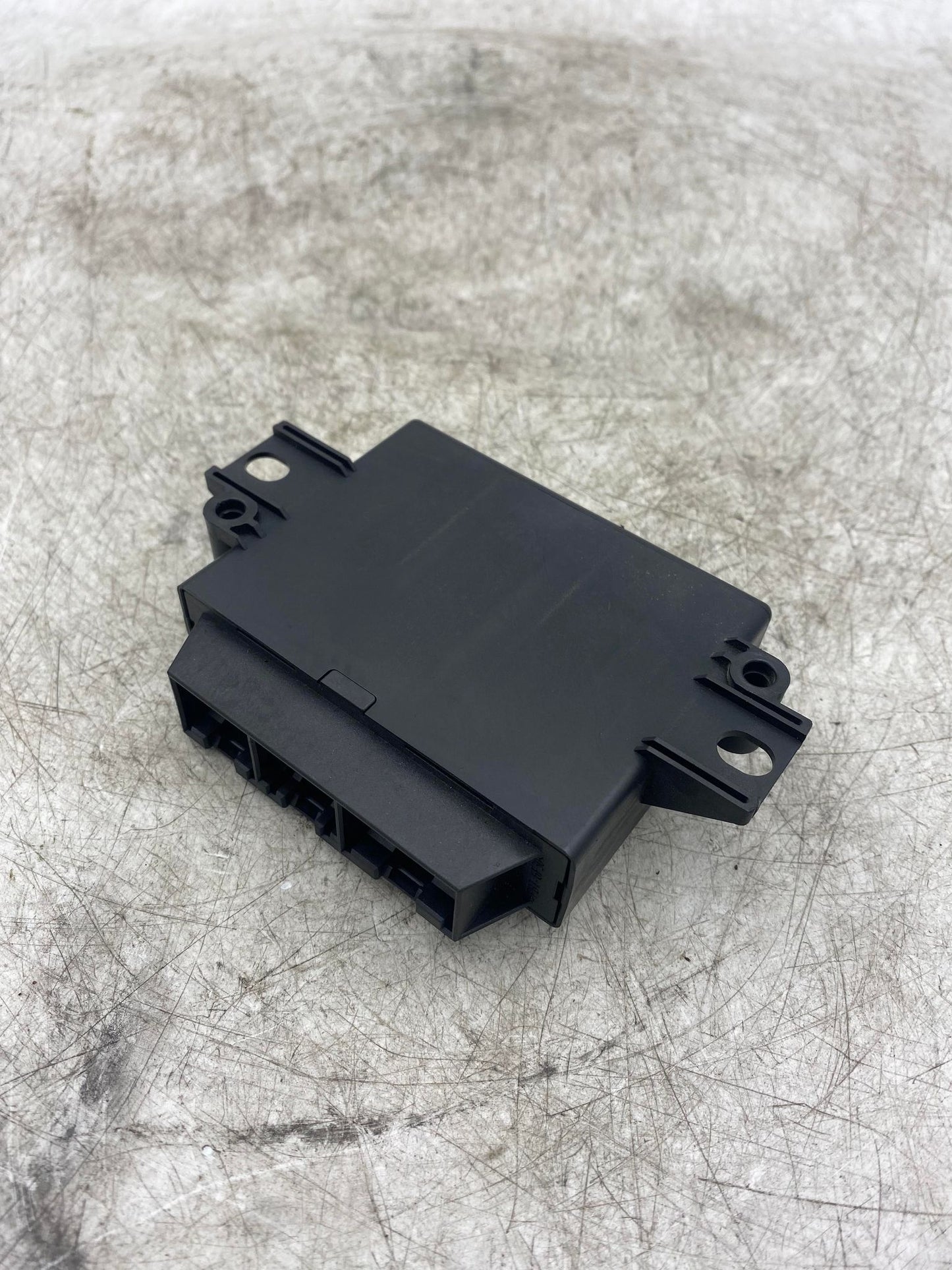 AUDI A3 8P PARKING DISTANCE CONTROL MODULE 8P0919475