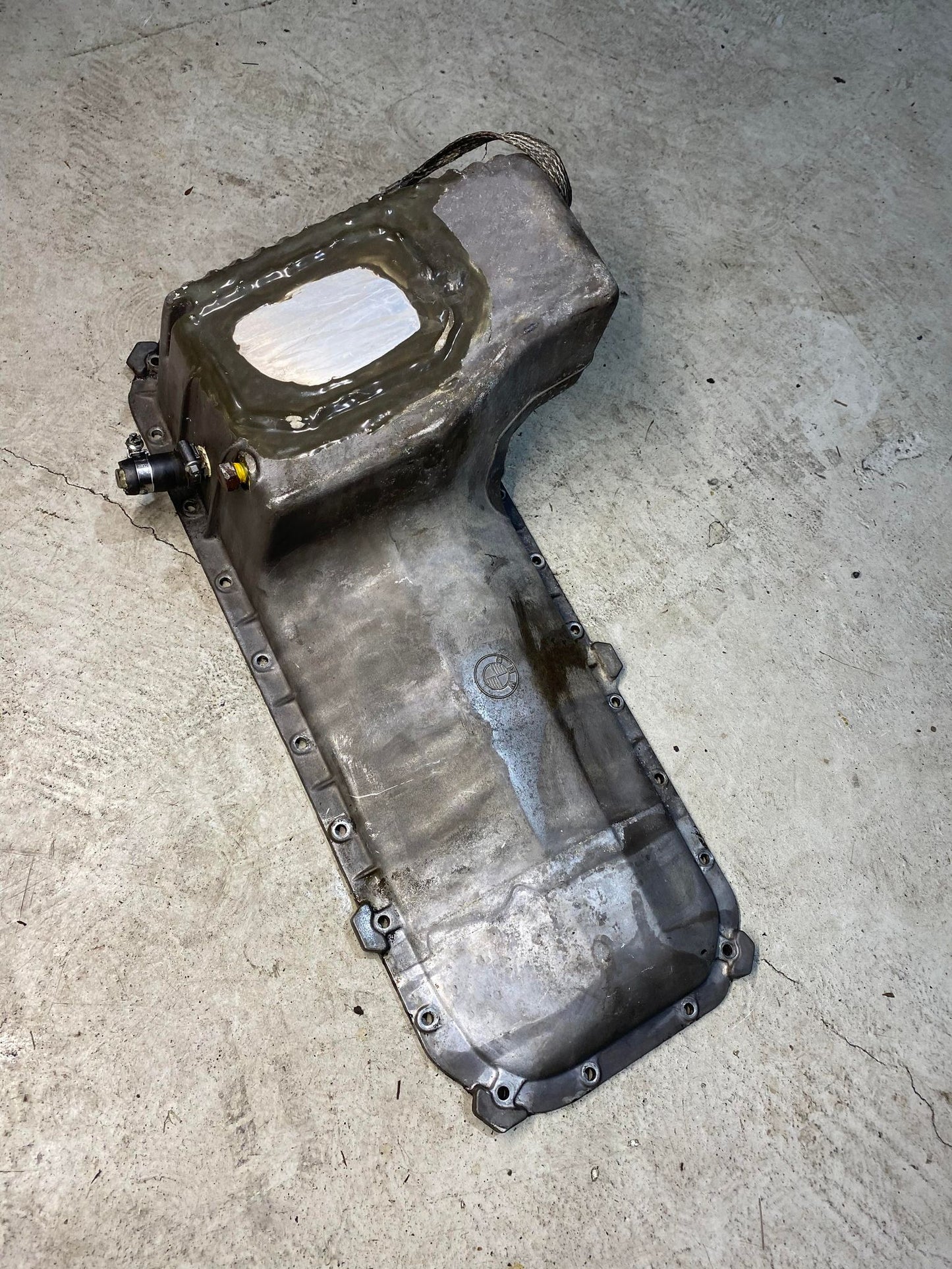 BMW 3 5 SERIES E30 E34 M20 OIL PAN SUMP 1278945