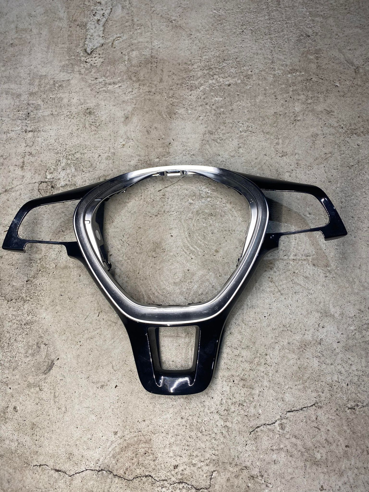 VW GOLF MK7 STEERING WHEELTRIM COVER 5G0419091