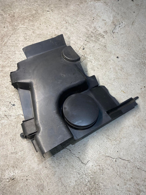 BMW 5 SERIES E34 RIGHT HEADLIGHT TRIM COVER 946434