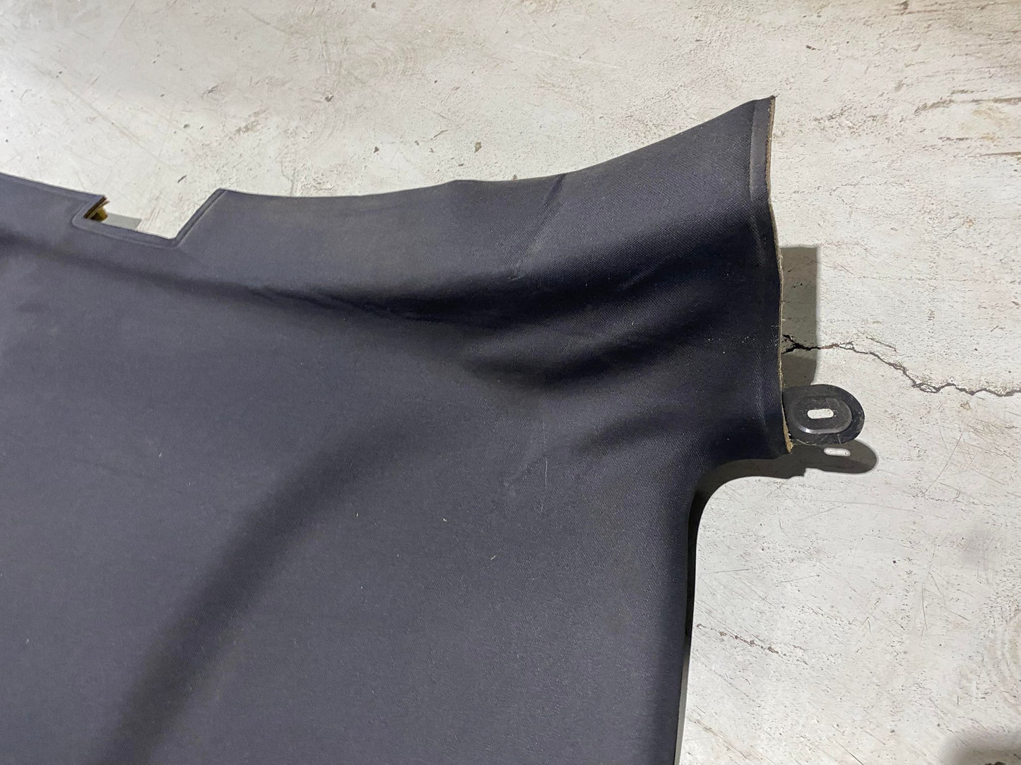 BMW 1 SERIES E82 ROOF LINER WITH SUNROOF CUT OUT 9802527