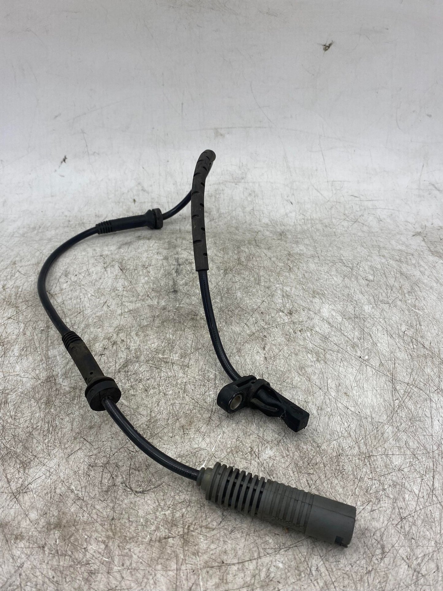 BMW 1 3 SERIES FRONT LEFT/RIGHT ABS SENSOR 6762465