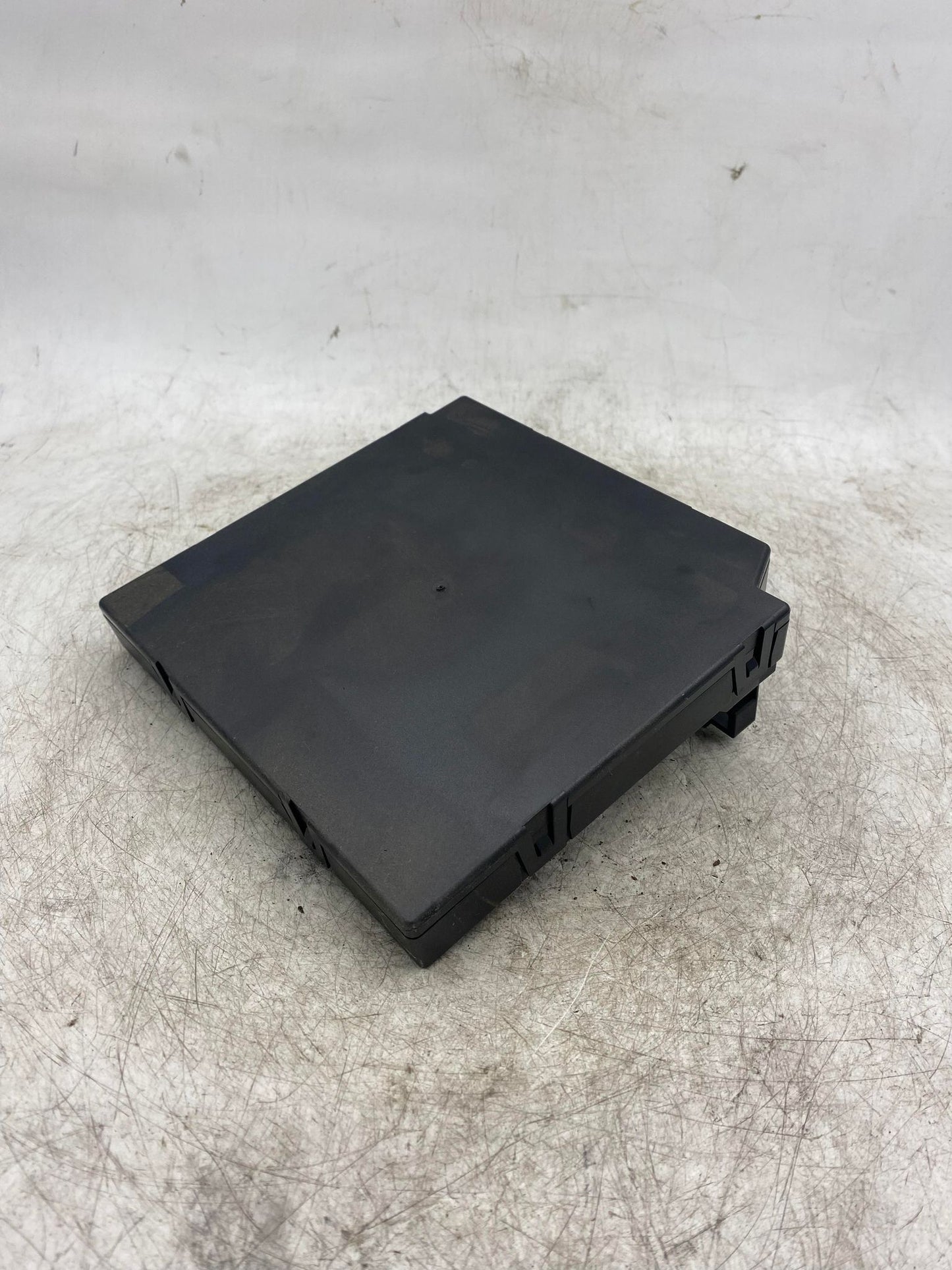 AUDI A3 8P BODY CONTROL MODULE 8P0907063