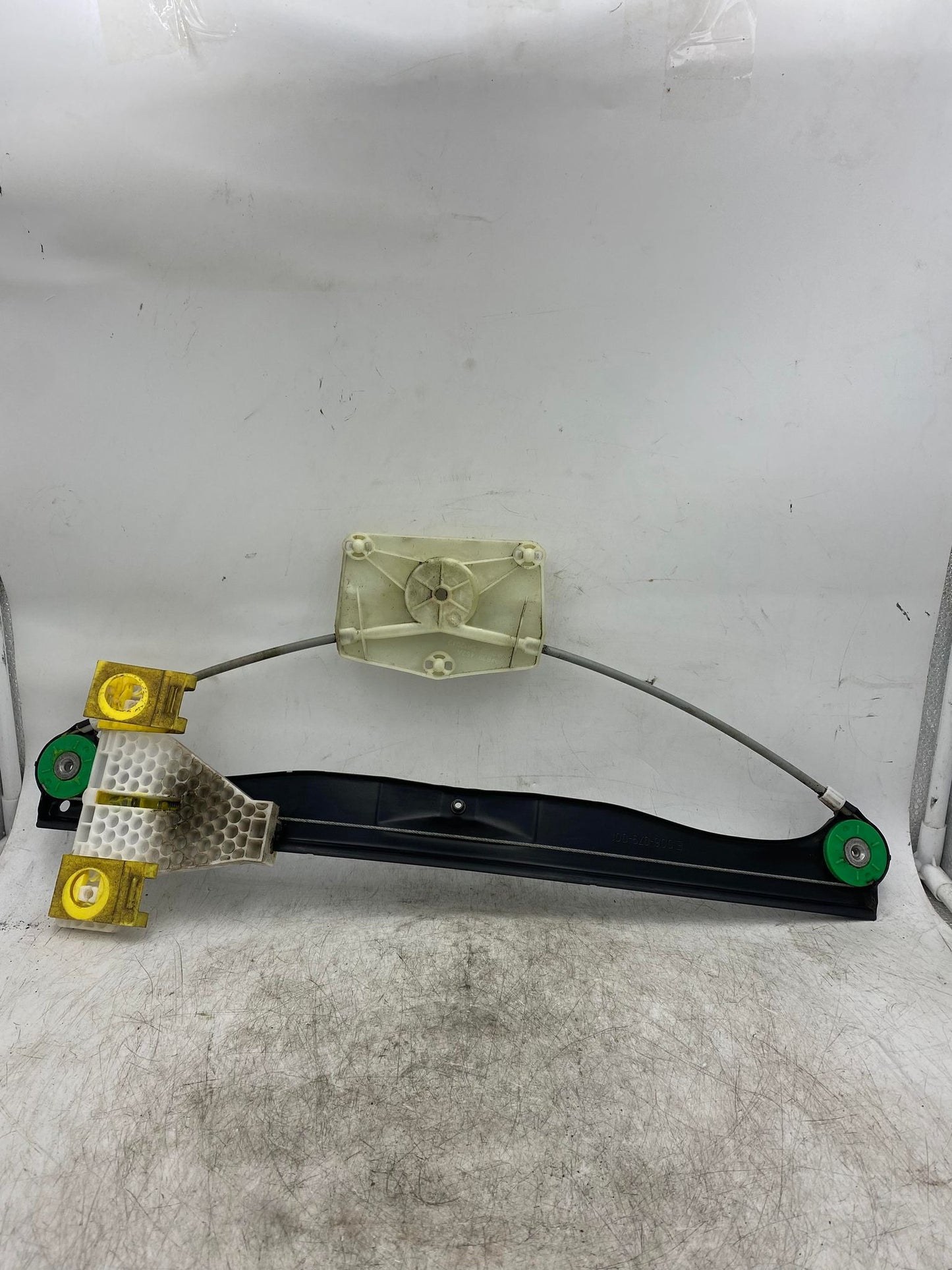 AUDI A3 8P RIGHT REAR WINDOW REGULATOR 8P4839462