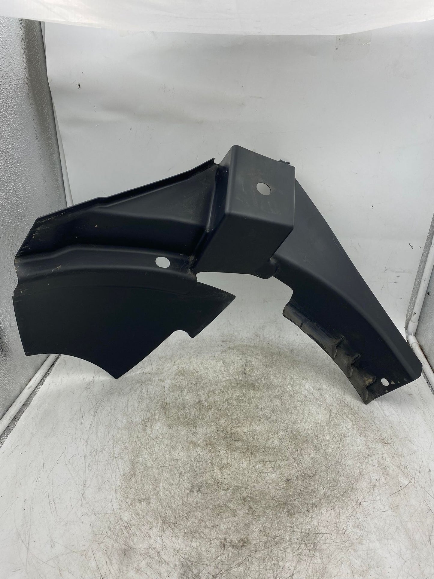 AUDI A3 8P FRONT RIGHT INNER WHEEL ARCH LINER 8P0805886