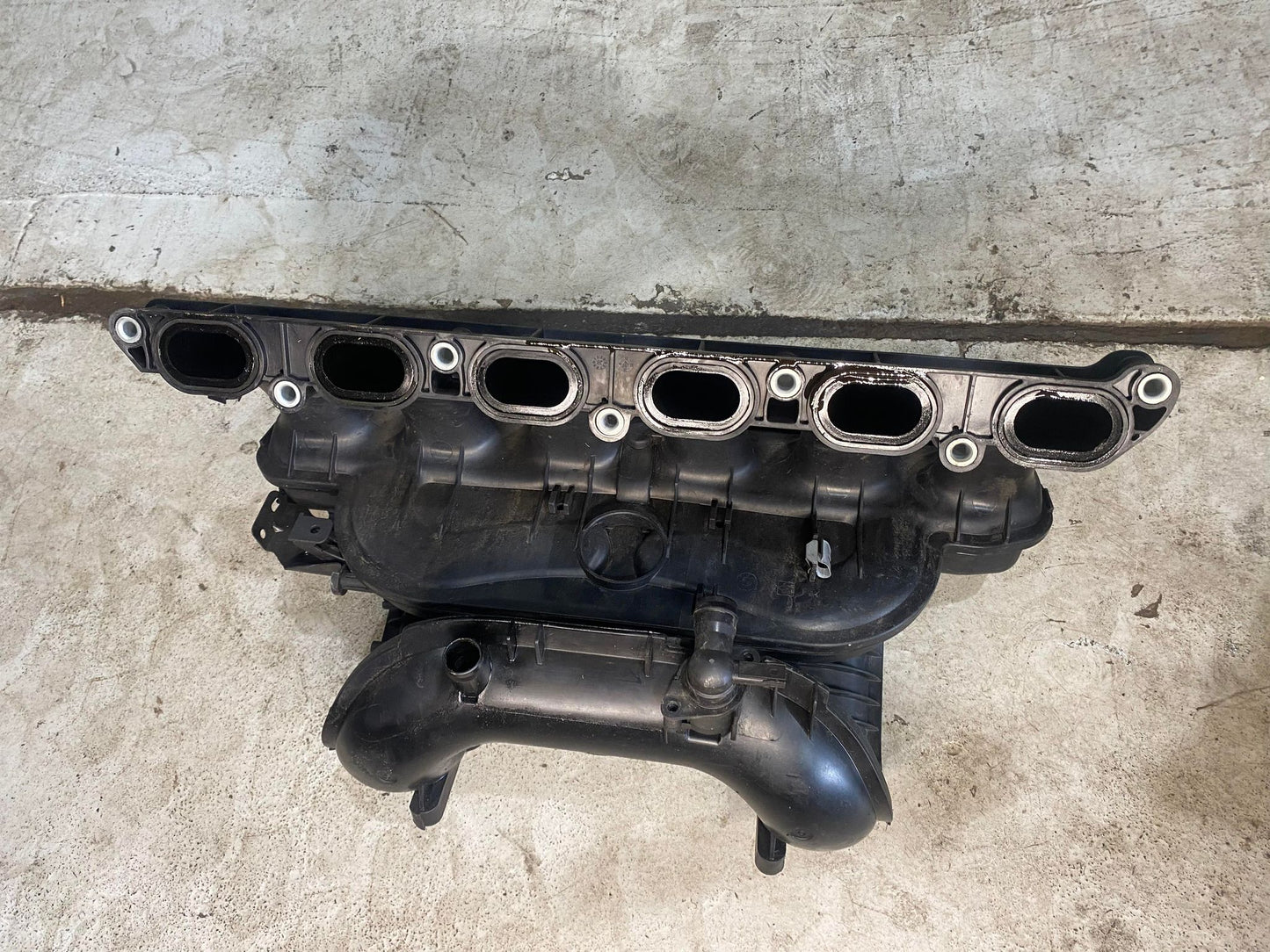 BMW 1 3 5 SERIES N52 ENGINE INTAKE MANIFOLD 754803008