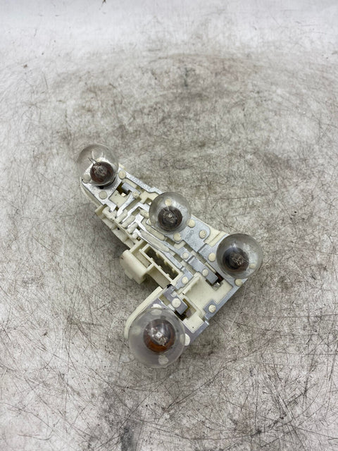 BMW 3 SERIES E90 REAR RIGHT TAIL LIGHT BULB PANNEL 6937474