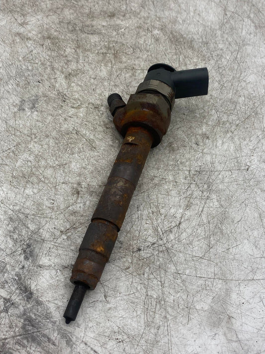 BMW 1 3 5 X SERIES N47 2.0L FUEL INJECTOR 7798446