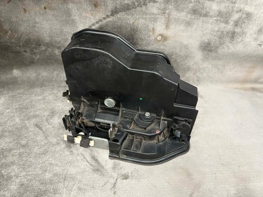 BMW 1 2 3 4 5 6 7 X SERIES FRONT LEFT DOOR LOCK 7202145 - LRI Autoparts