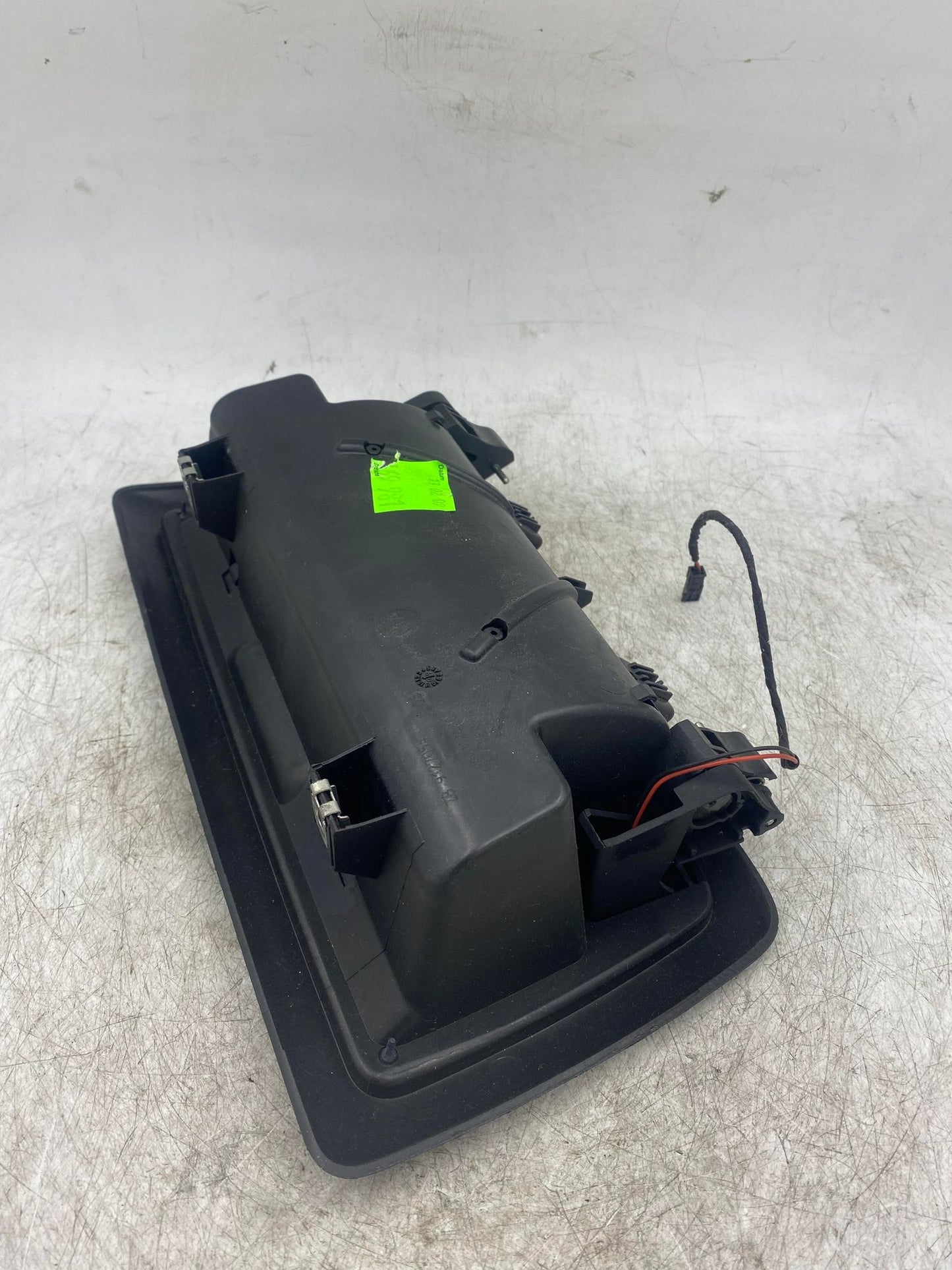 BMW 1 SERIES E82 E87 E88 DASH STORAGE COMPARTMENT 9127054