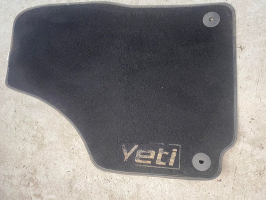 SKODA YETI FRONT DRIVER FLOOR MAT