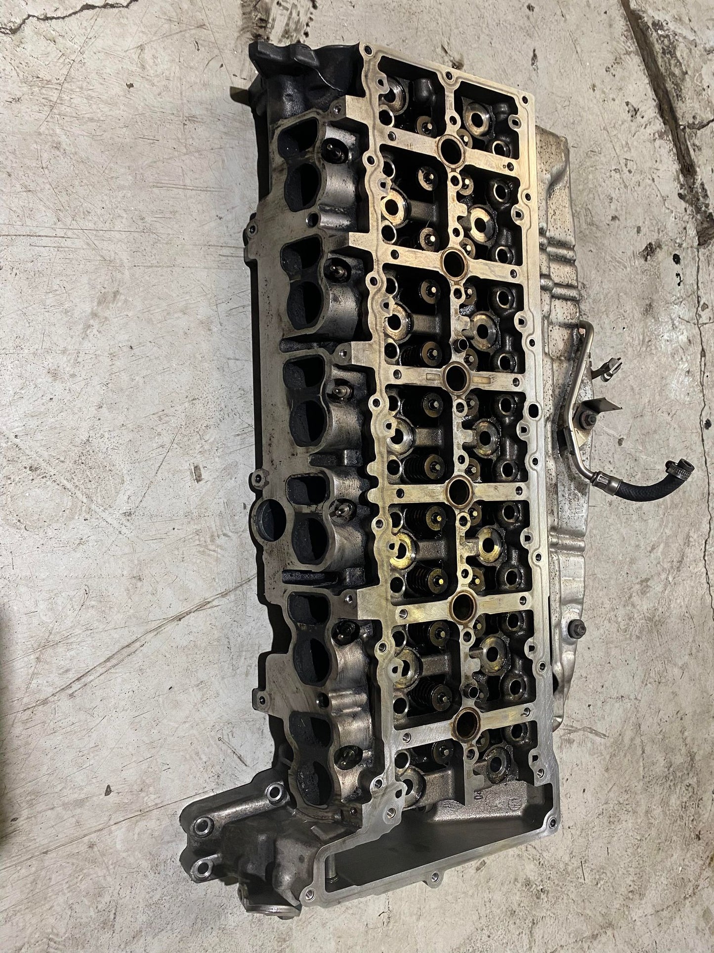 BMW 3 5 7 X N57N N57D30A ENGINE CYLINDER HEAD