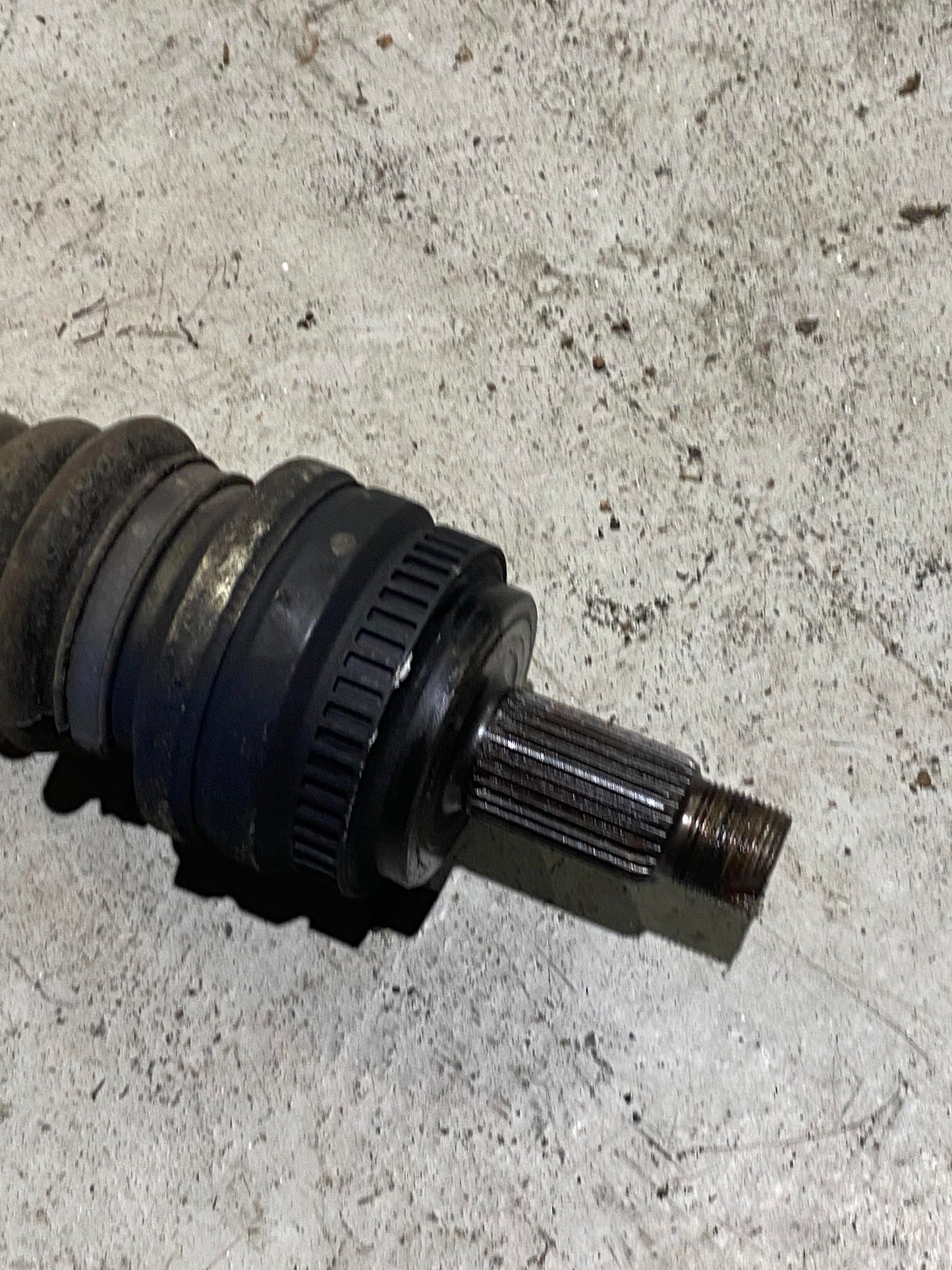 BMW 1 3 SERIES REAR LEFT DRIVE SHAFT 7537715