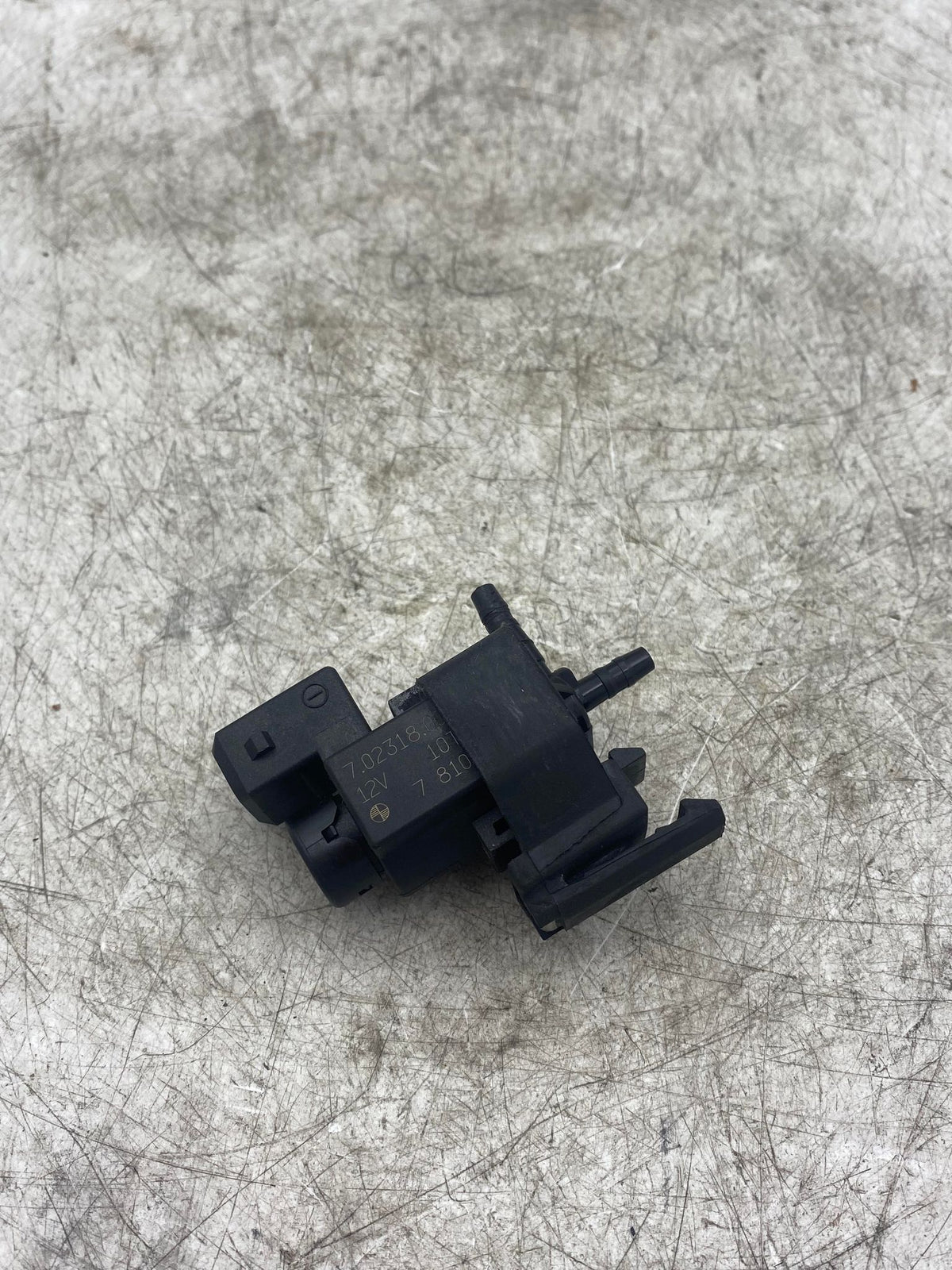 BMW 1 3 5 SERIES ELECTRIC EXHAUST SOLENOID VALVE 7810831 - LRI Autoparts