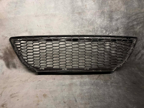 BMW E90 E91 M-Tech Front Bumper Centre Grille - 51117906494