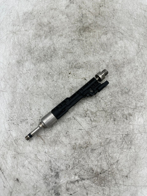 BMW S63N S63R BOSCH INJECTOR 13538627842 0261500262