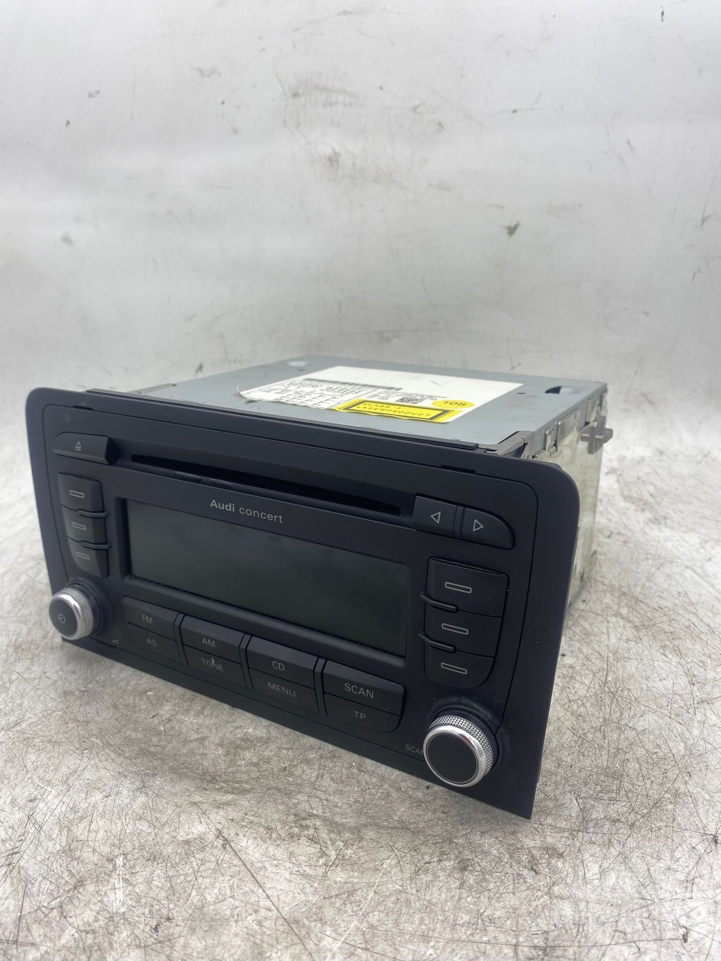 AUDI A3 RADIO CD PLAYER HEAD UNIT AUDI CONCERT 8P0035186 AB