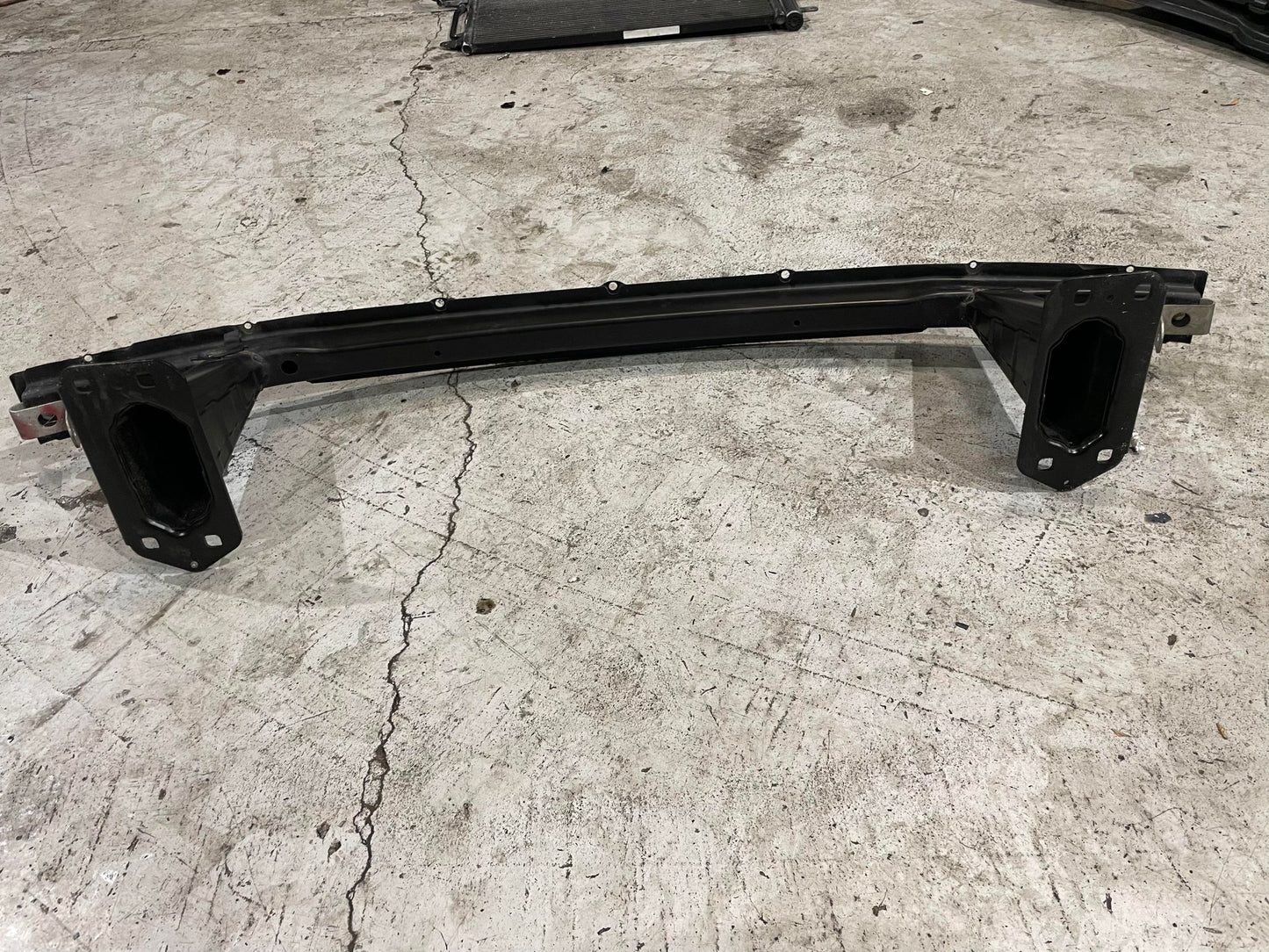 BMW 1 SERIES E87 FRONT CRASH SUPPORT BAR 51117058450