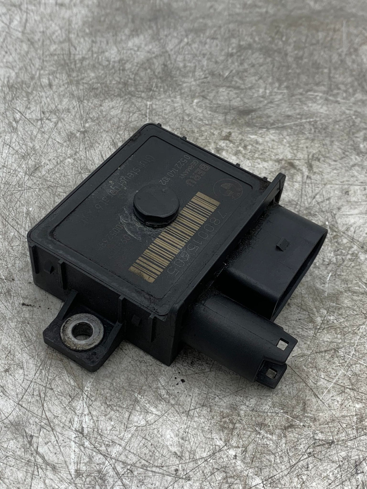 BMW X5 E70 GLOW PLUG PRE HEAT RELAY 780015605