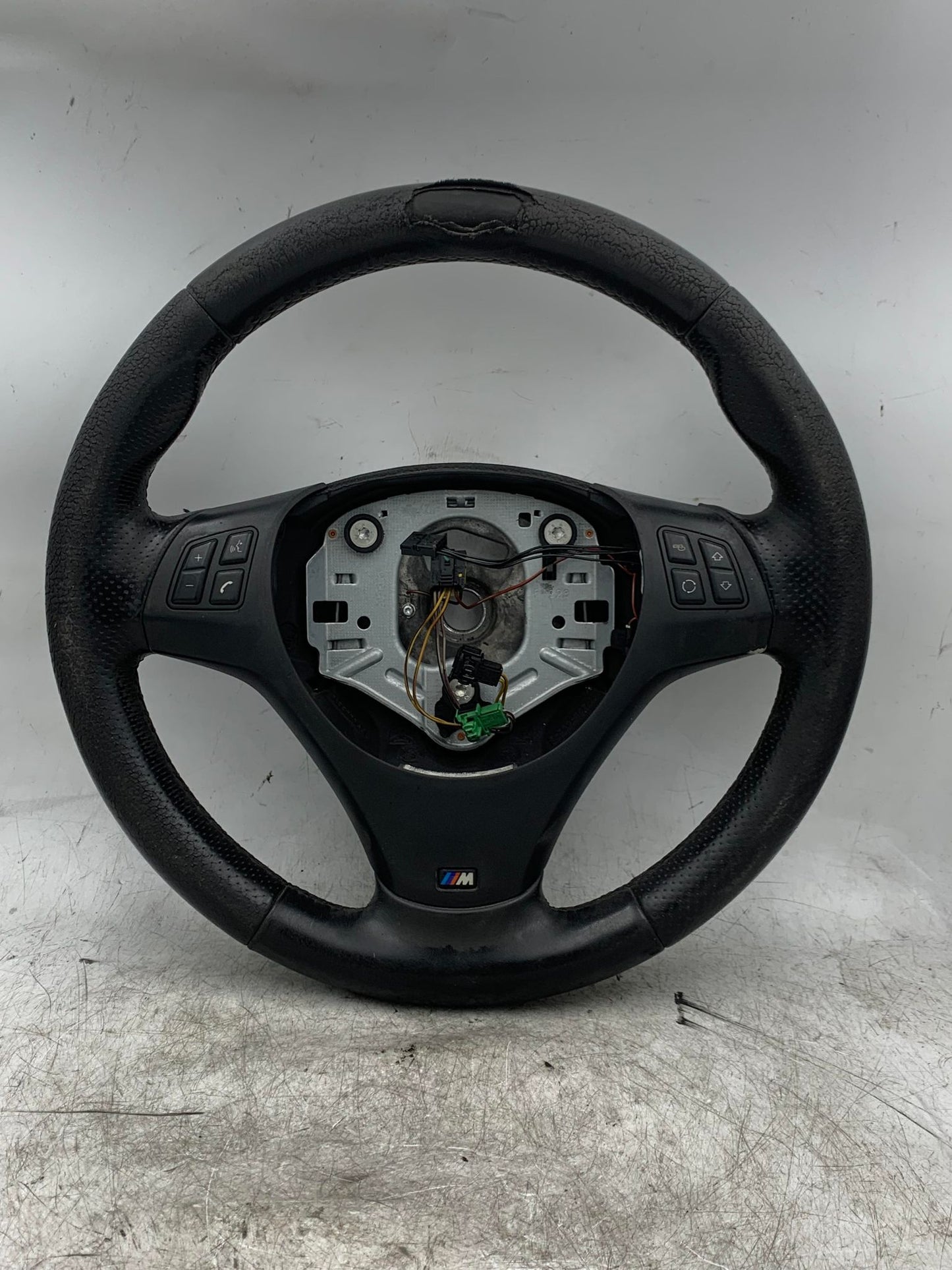 BMW 1 3 SERIES M-SPORT STEERING WHEEL