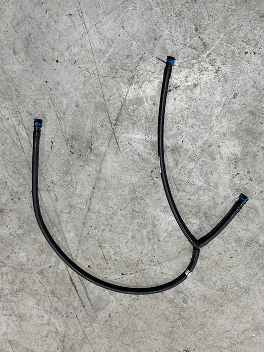 BMW 1 SERIES E82 E88 HEADLIGHT CLEANING SYSTEM HOSE 7892579