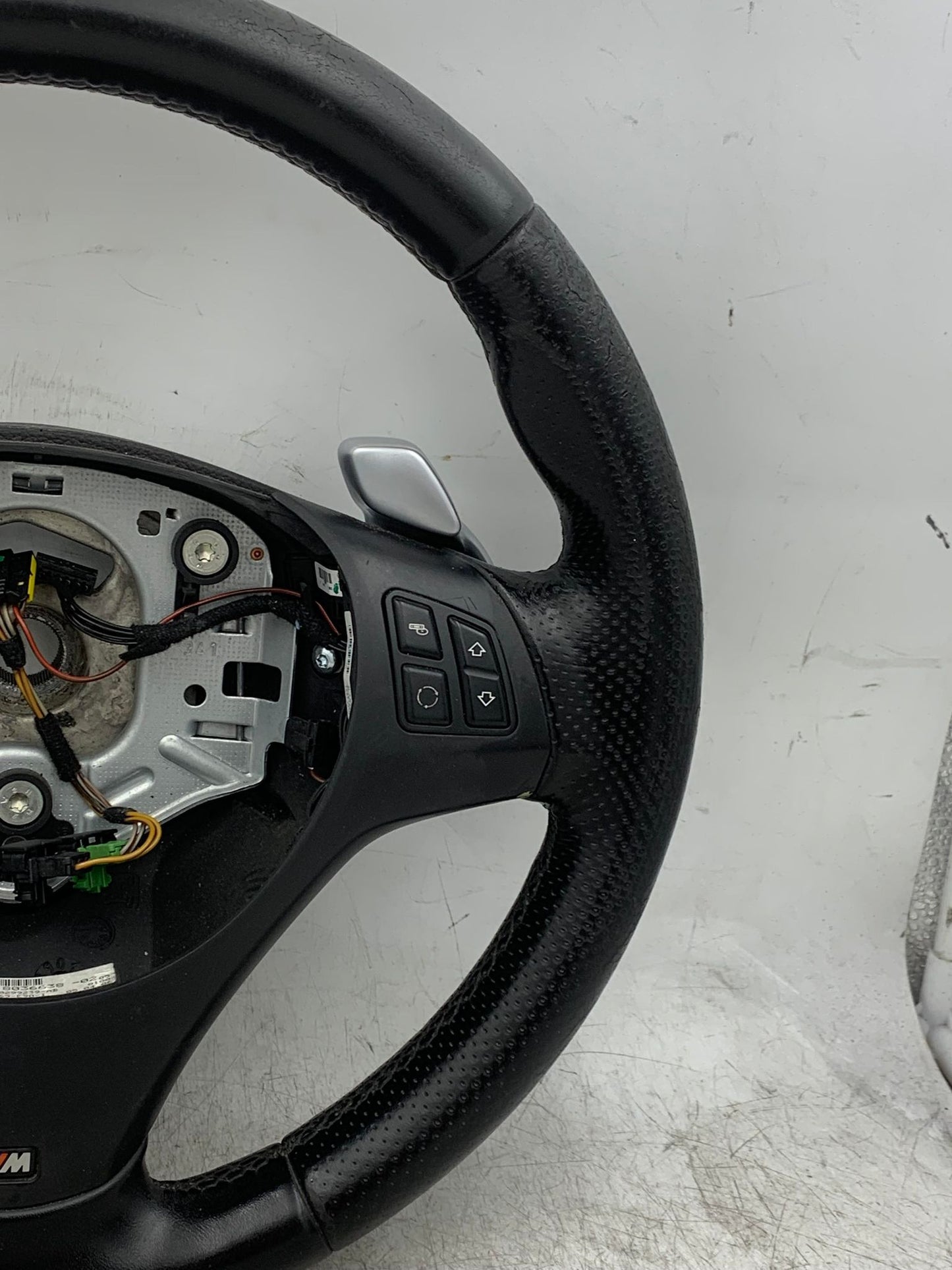 BMW 1 3 SERIES M-SPORT LEATHER STEERING WHEEL W/ PADDLE SHIFT