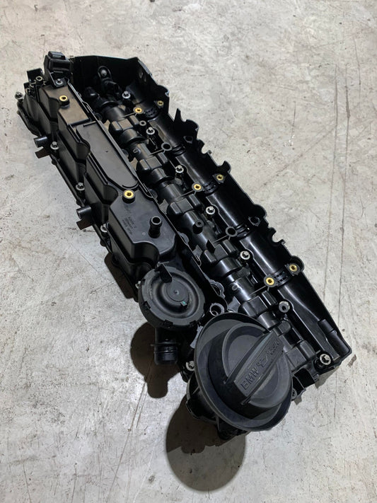 BMW X5 E70 ROCKER COVER 7818581