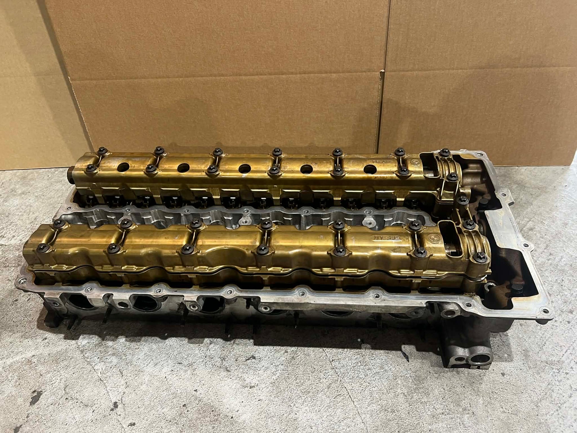 BMW 1 3 SERIES N54 CYLINDER HEAD 7588249 - LRI Autoparts