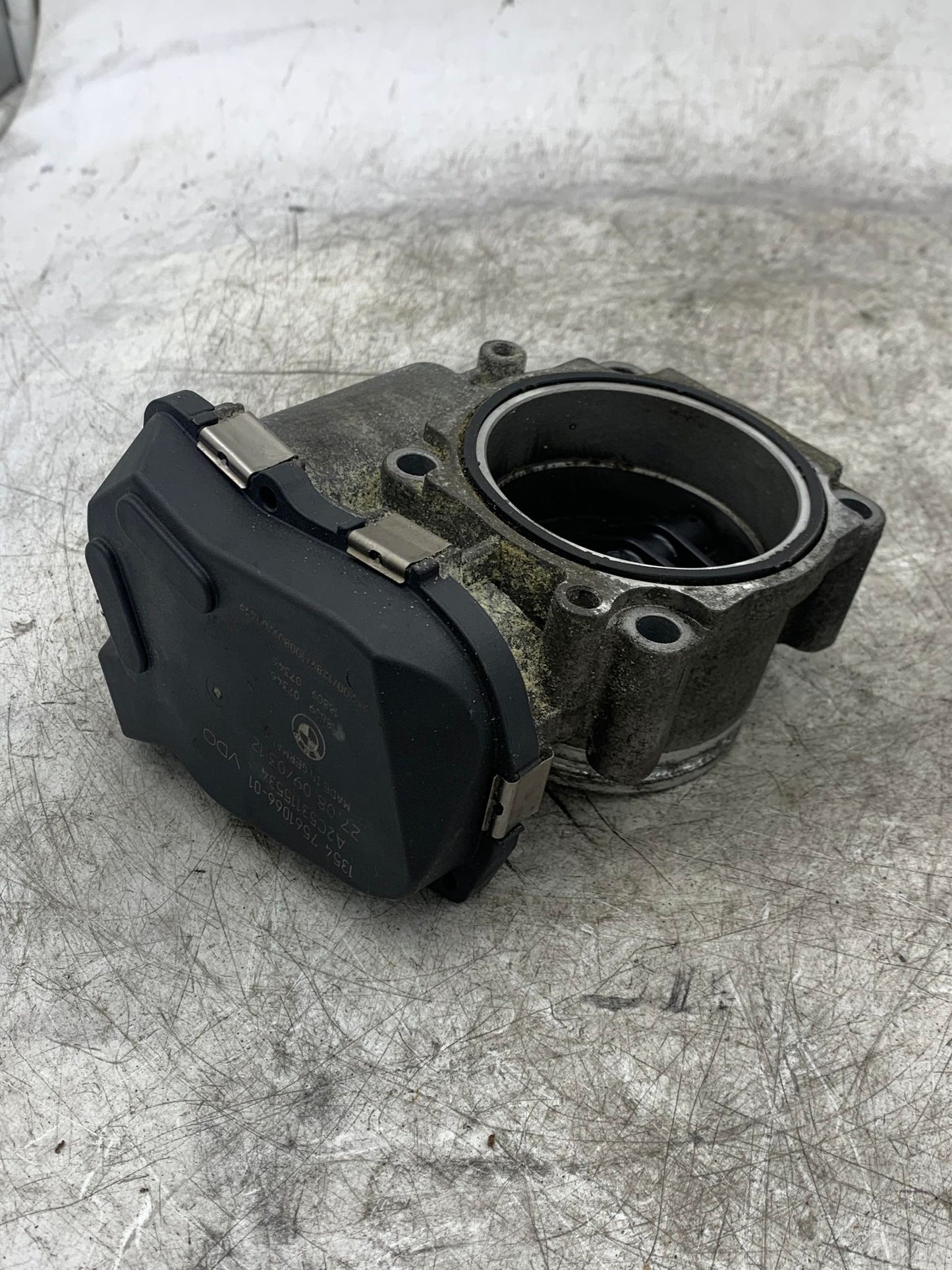 BMW 1 3 X SERIES N46 N46N THROTTLE BODY 7561066