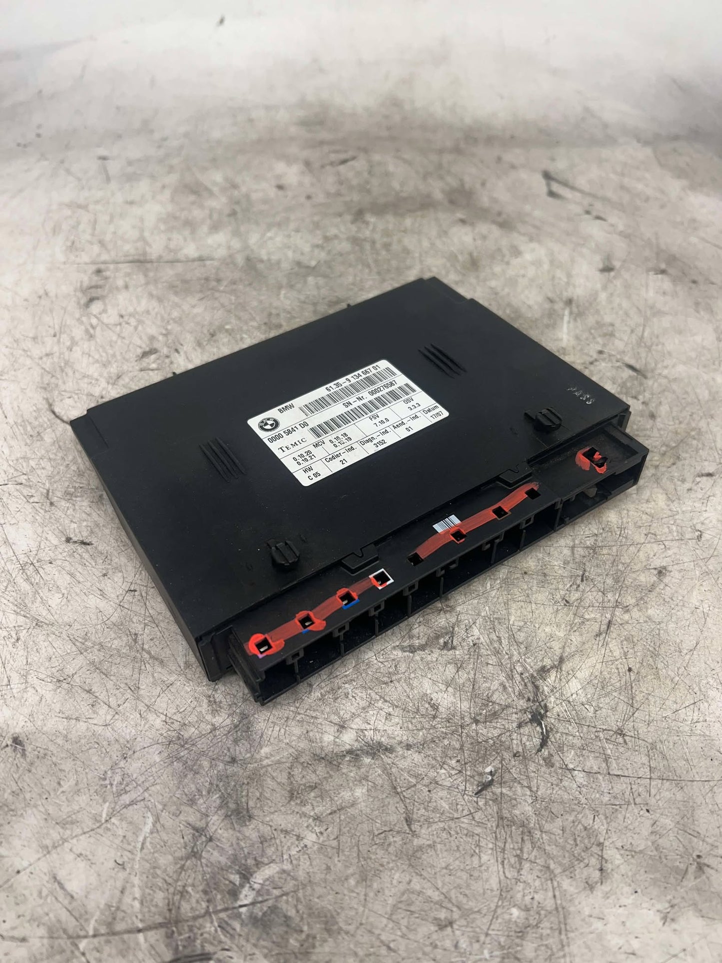 BMW 1 3 5 X SERIES FRONT SEAT CONTROL MODULE 9134662