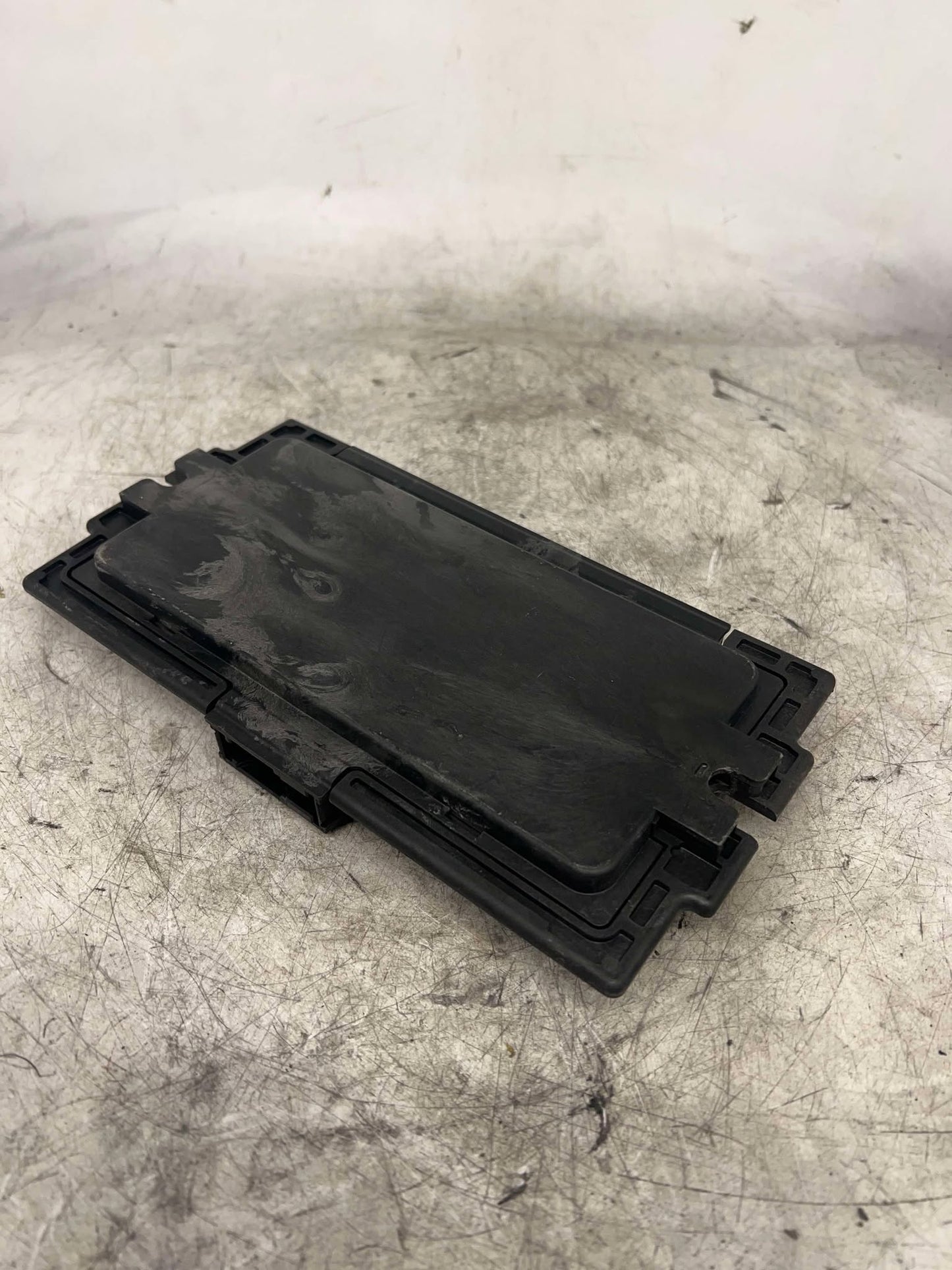 BMW 1 3 SERIES E82 E88 E90 E92 E93 PL2 FRM 3 LED FOOTWELL CONTROL MODULE 61359224602