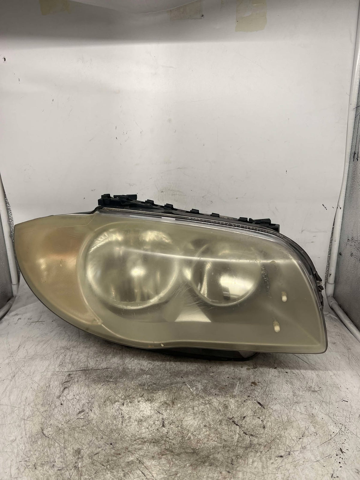 BMW 1 SERIES E82 E87 E88 DRIVERS SIDE RHS HALOGEN HEADLIGHT 6924488