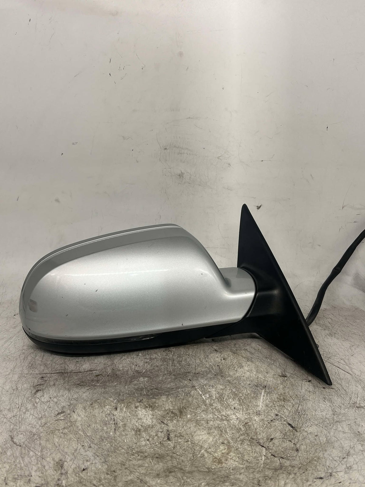 AUDI A3 8P RHS RIGHT SIDE MIRROR FACELIFT WITH INDICATOR 2008-2013