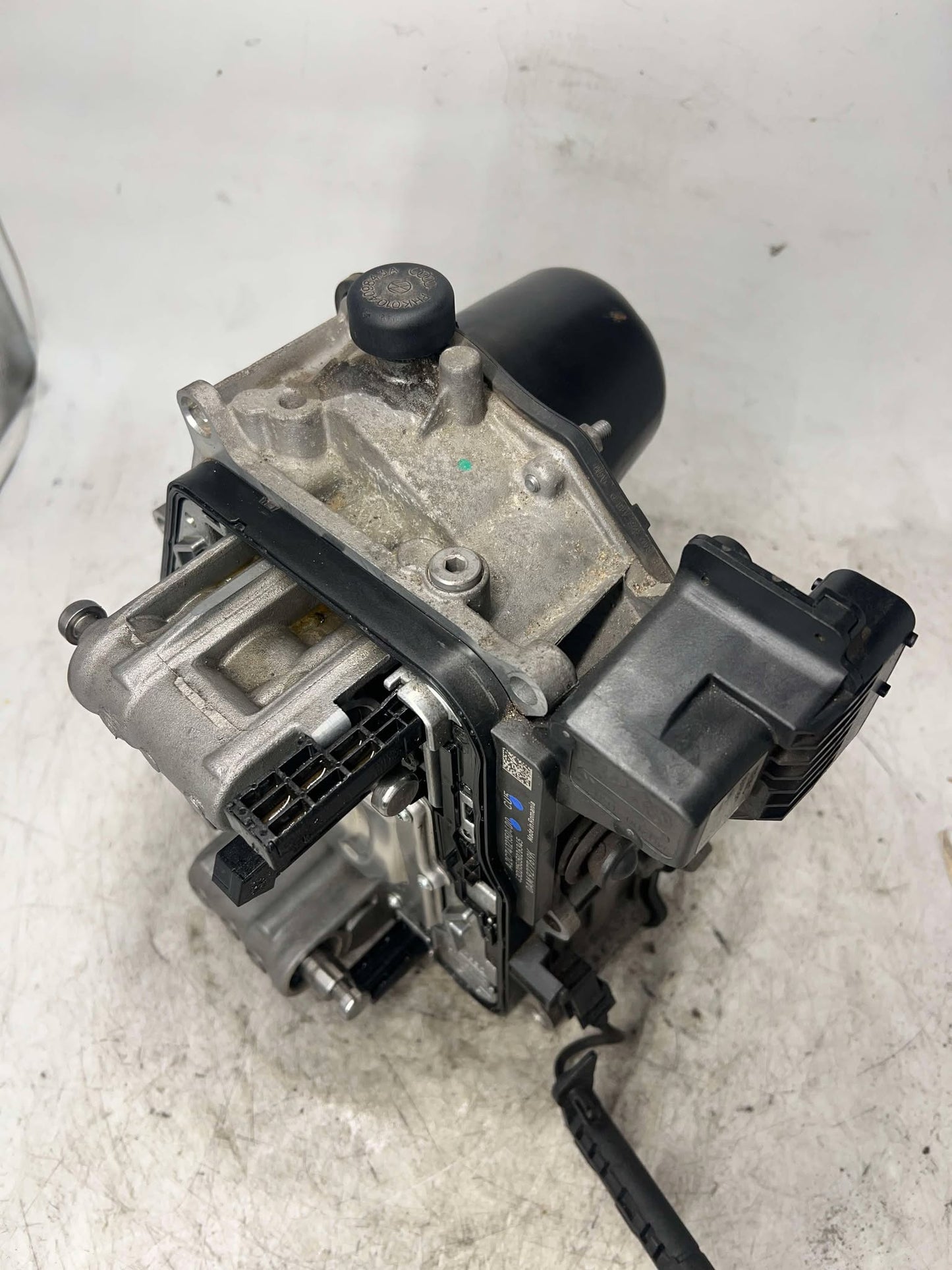 VOLKSWAGEN AUDI 0AM DSG TRANSMISSION MECHATRONICS UNIT WITH TCU 0AM927769K