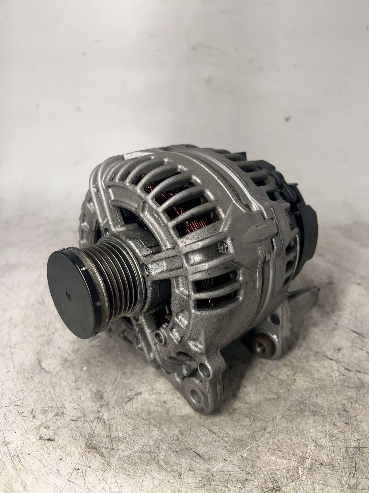 VOLKSWAGEN GOLF CADDY POLO ALTERNATOR 03C903023A