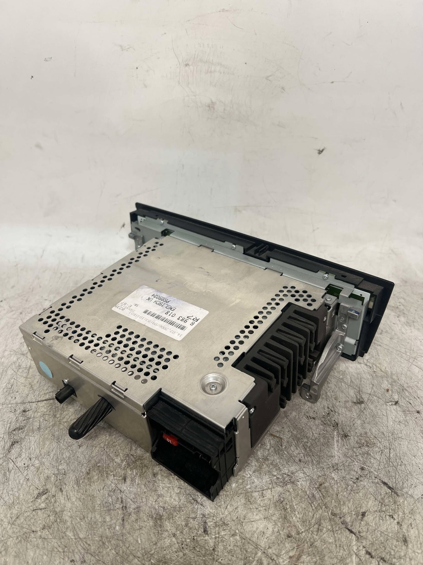 BMW 1 3 SERIES PROFESSIONAL CD73 RADIO HEAD UNIT 6983018