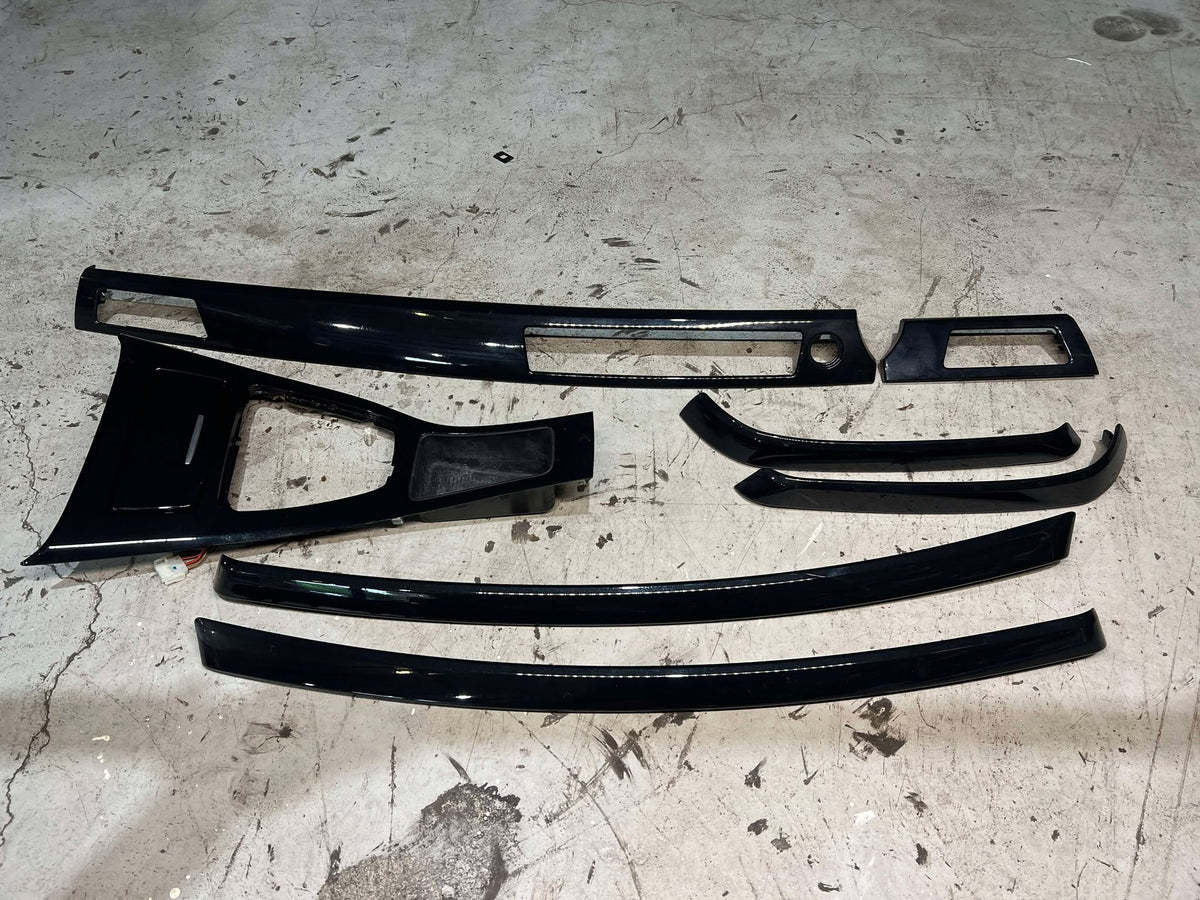 BMW 3 SERIES E90 GLOSS BLACK TRIM SET
