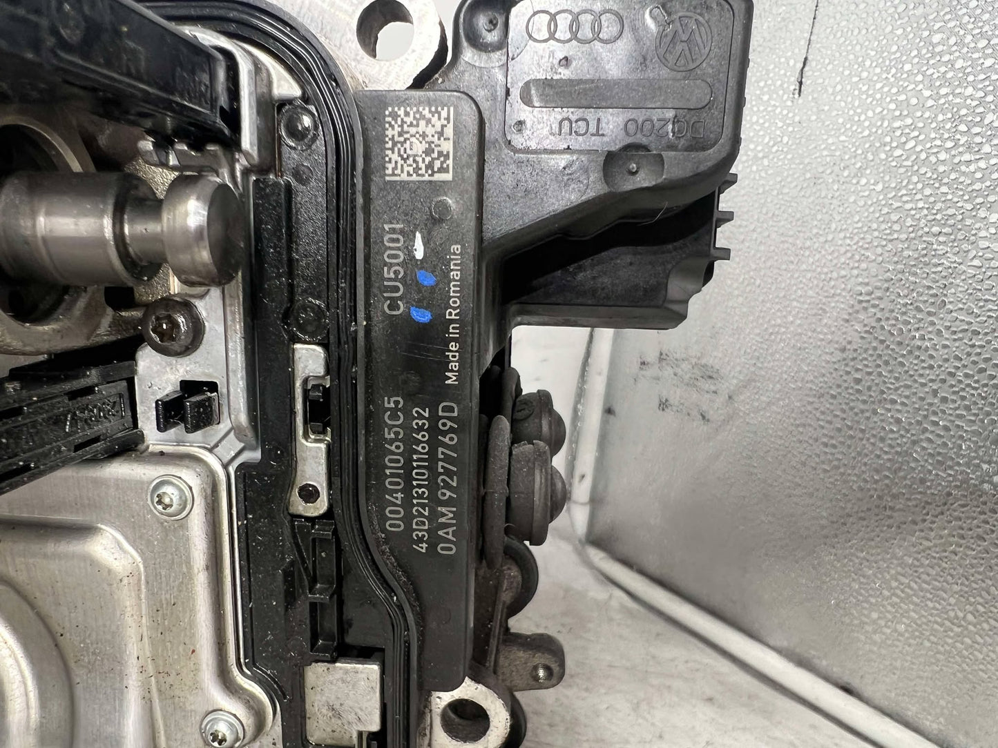 VOLKSWAGEN AUDI 0AM DSG TRANSMISSION MECHATRONICS UNIT WITH TCU 0AM927769D