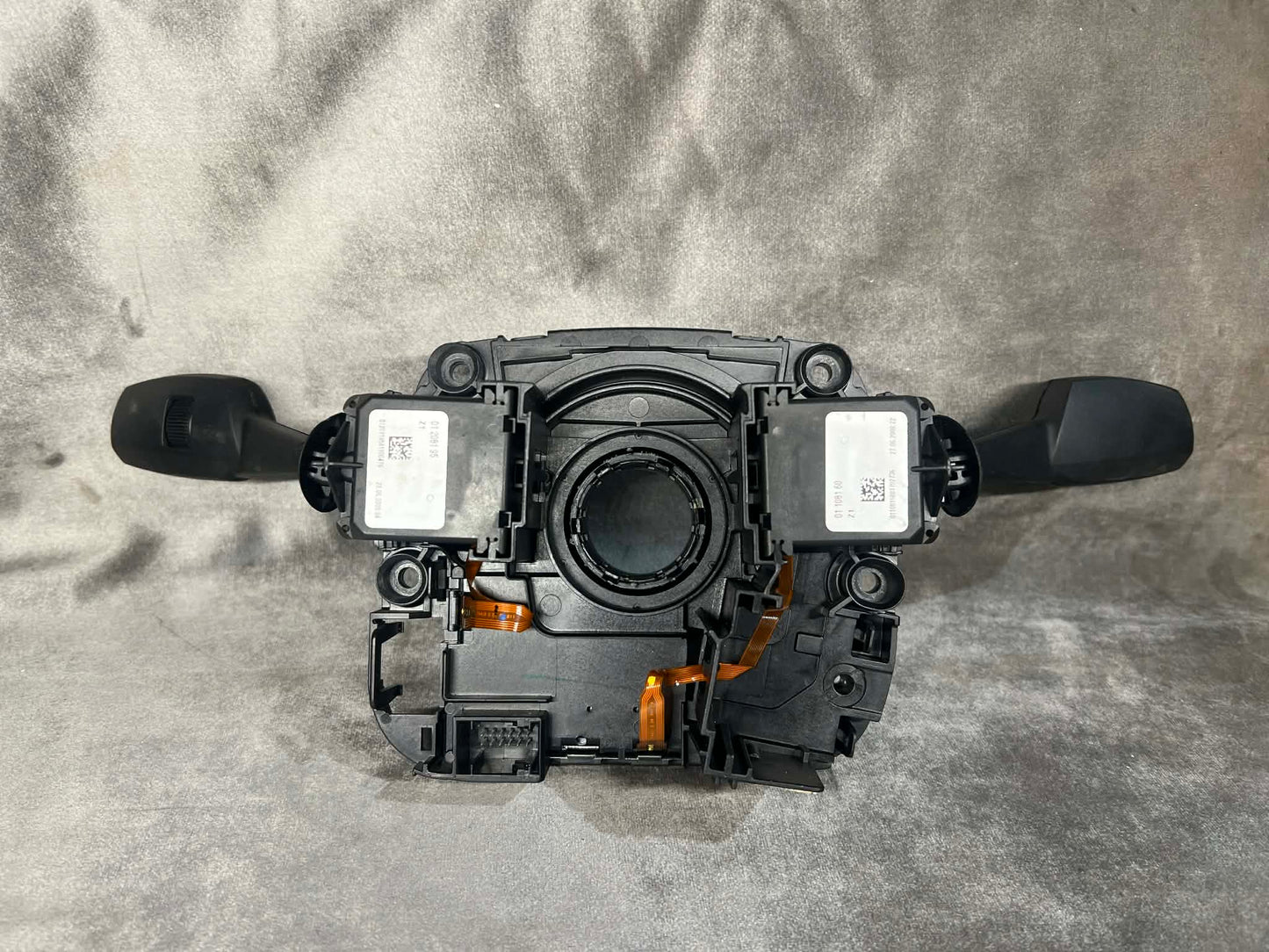 BMW 1 3 SERIES E82 E87 E88 E90 E92 STEERING ANGLE SENSOR CLOCK SPRING 9123041 - LRI Autoparts
