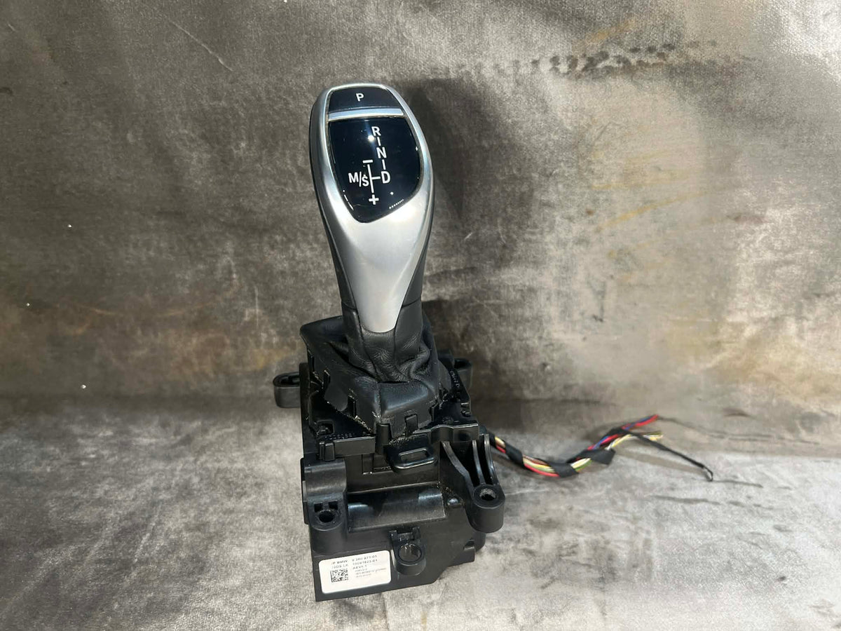 BMW 1 2 3 4 F SERIES AUTOMATIC GEAR SELECTOR SHIFTER 8HP 9260971 - LRI Autoparts