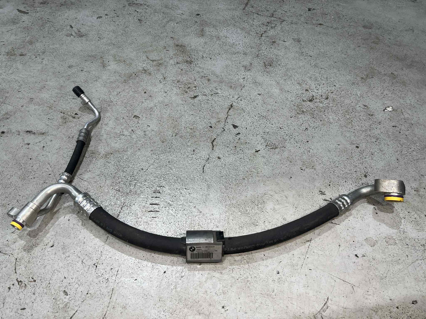 BMW 1 3 SERIES N54 AIR CONDITIONING HOSE 9138010