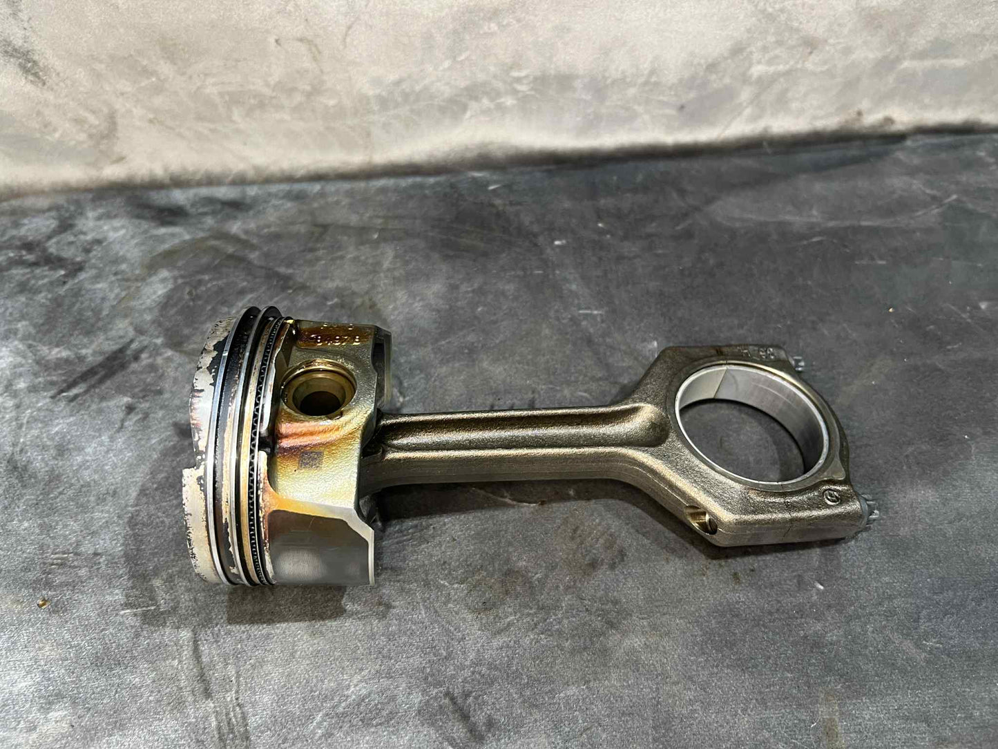 BMW 1 3 X SERIES N54 PISTON AND CONNECTING ROD 7610295 7586491