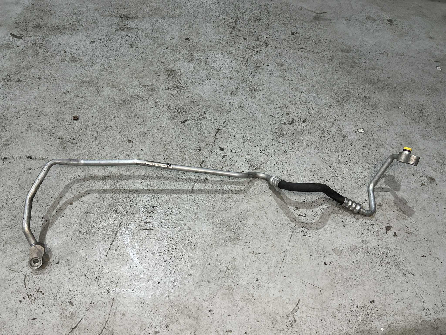 BMW 1 3 SERIES 135I 335I N54 PRESSURE HOSE FOR COMPRESSOR CONDENSOR 9163320