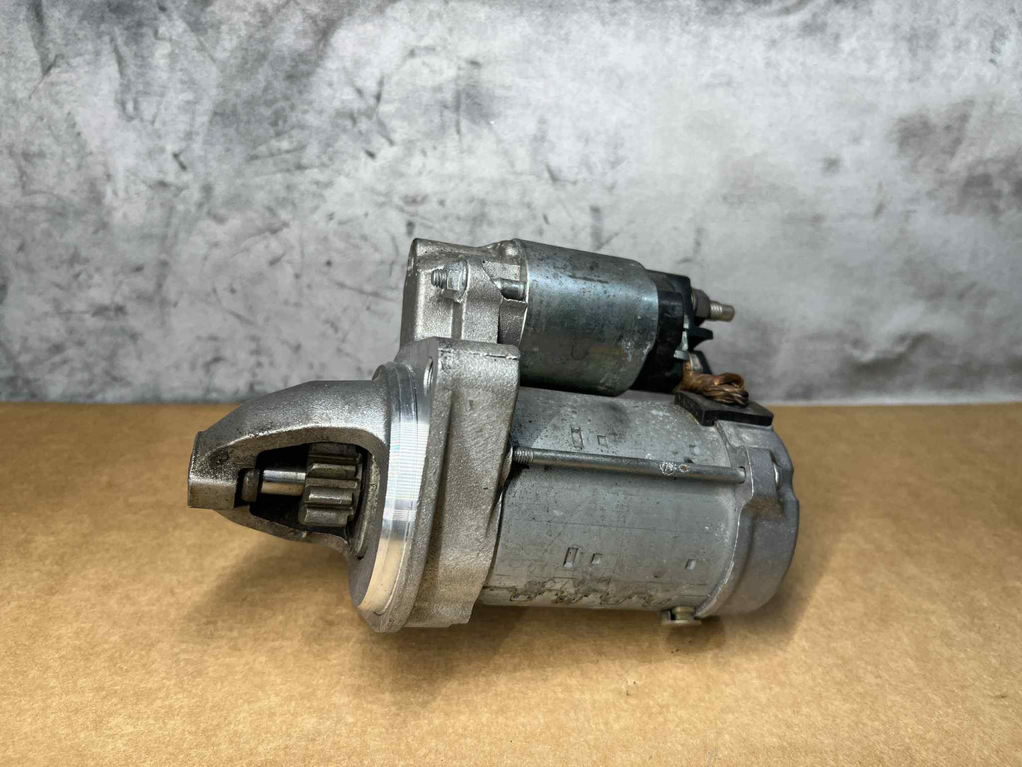 BMW 1 3 5 X SERIES 135 335 N54 STARTER MOTOR 7521123