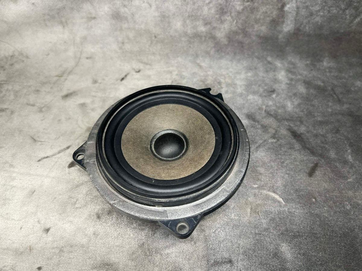 BMW E90 E91 E92 E93 Front Door Mid-Range Speaker - 65139143232