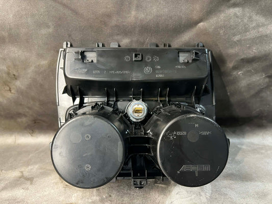 BMW 1 2 SERIES F21 F22 F23 CENTRE CUP HOLDERS 9207321