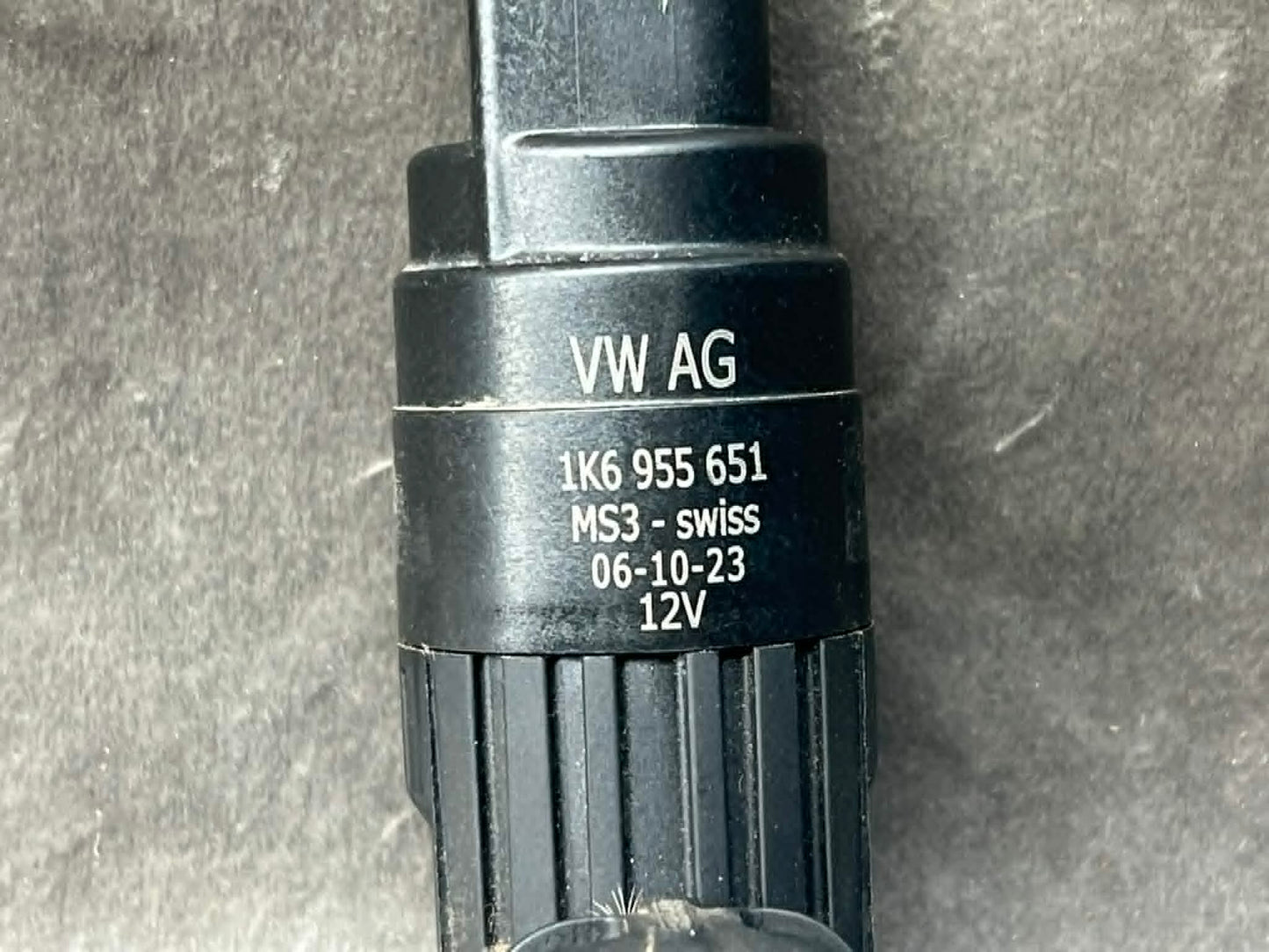 1K6955651