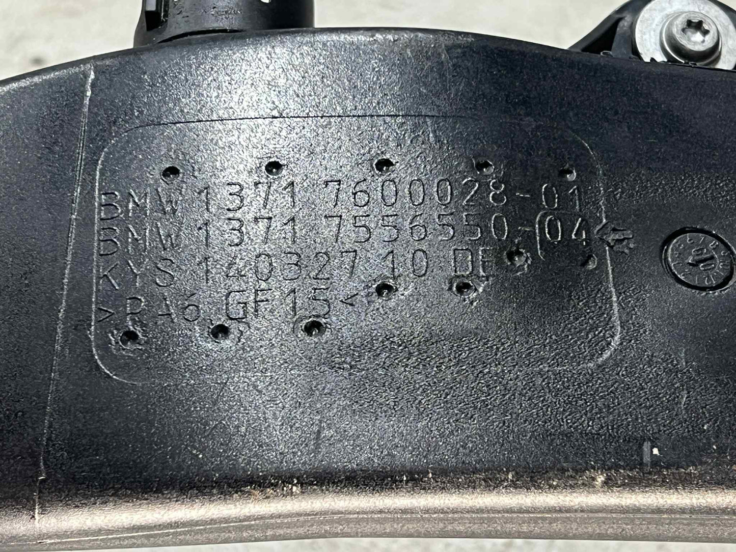 BMW 1 3 SERIES 135 335 N54 AIR INTAKE PIPE 7556550