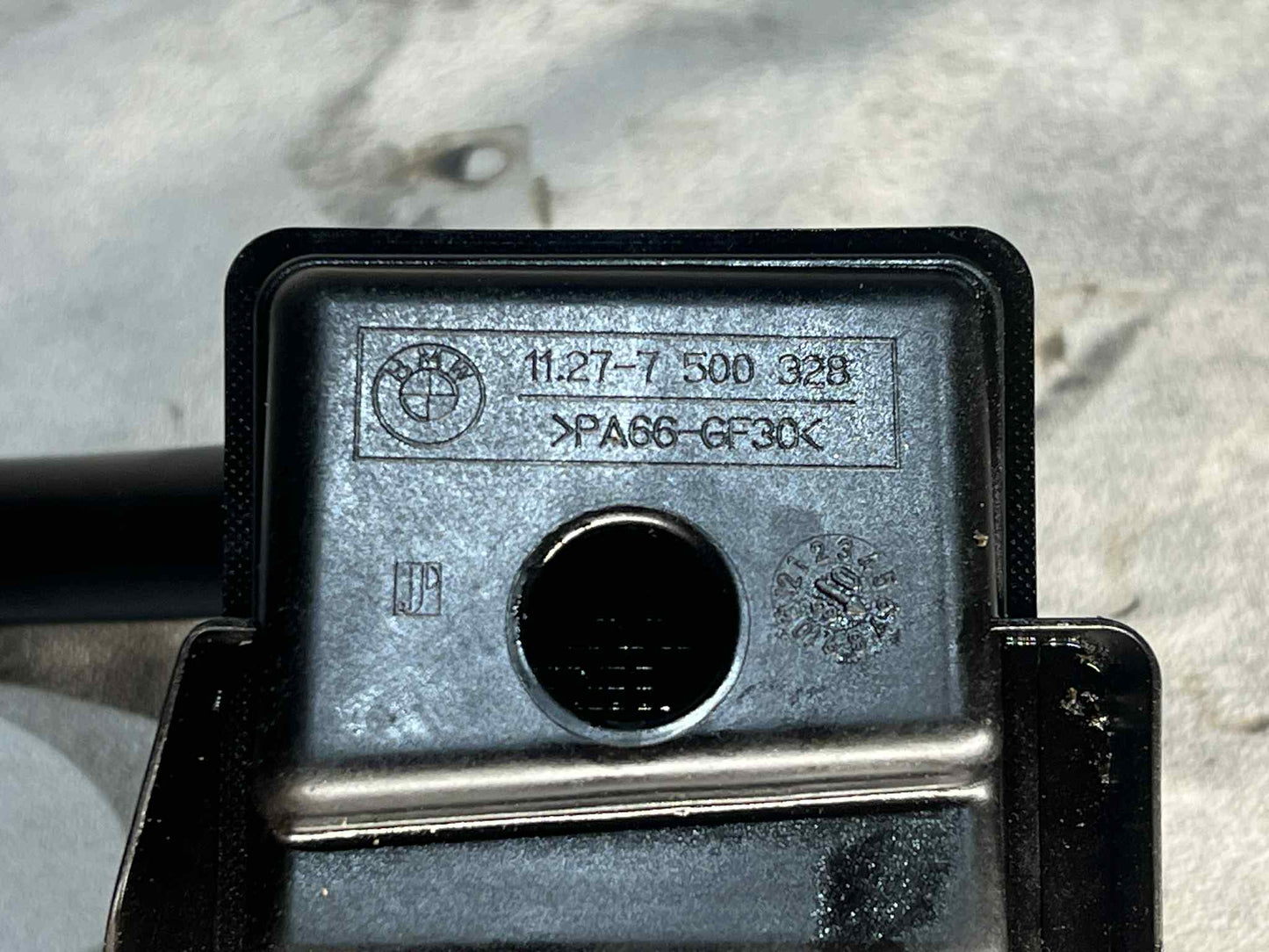 BMW 1 3 X SERIES N46 N46N OIL PICKUP 7500328