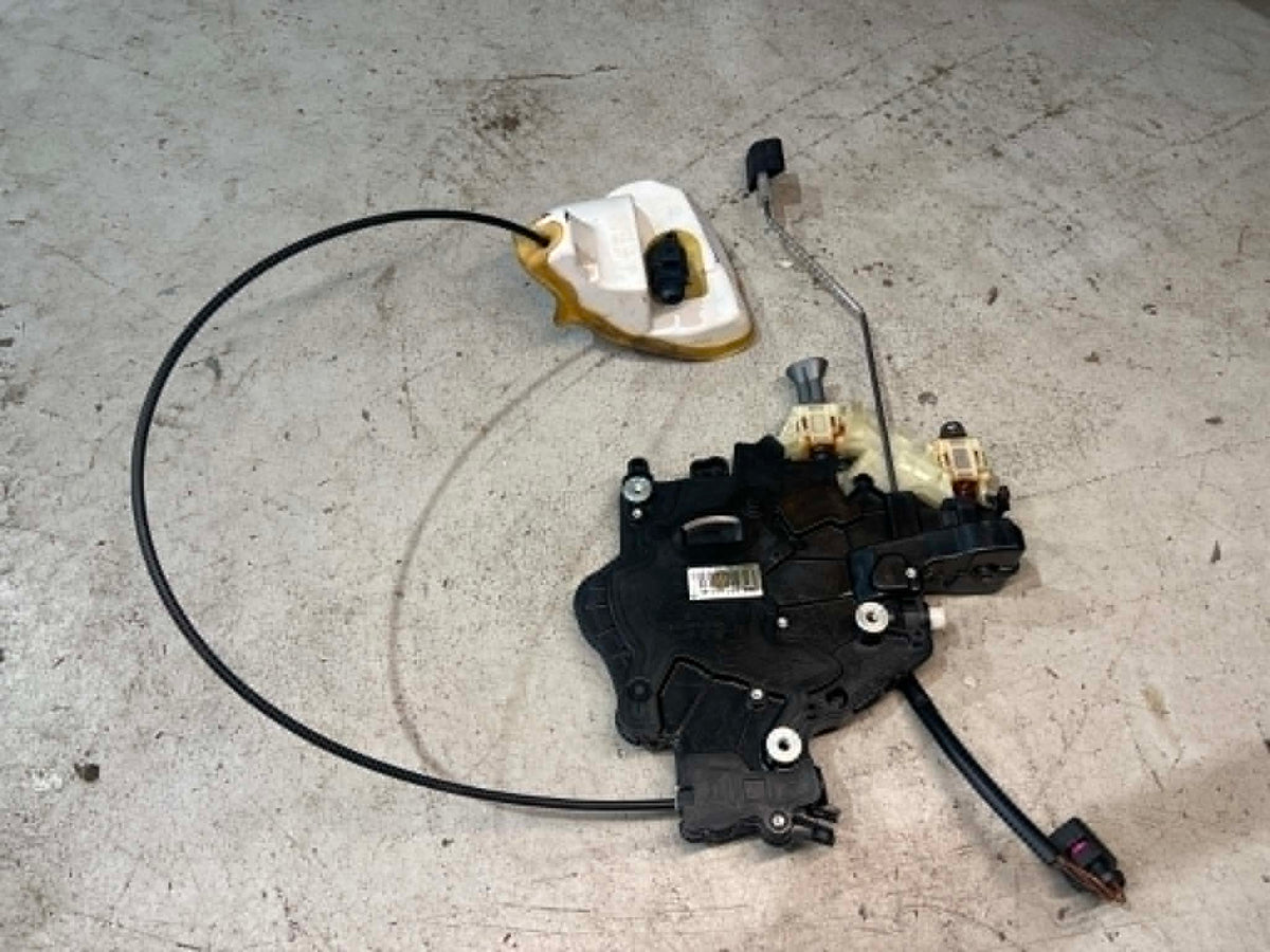 VW CADDY 2K 2004 TO 2015 LEFT SLIDING DOOR LOCK MECHANISM WITH CABLE 2K0843653BE